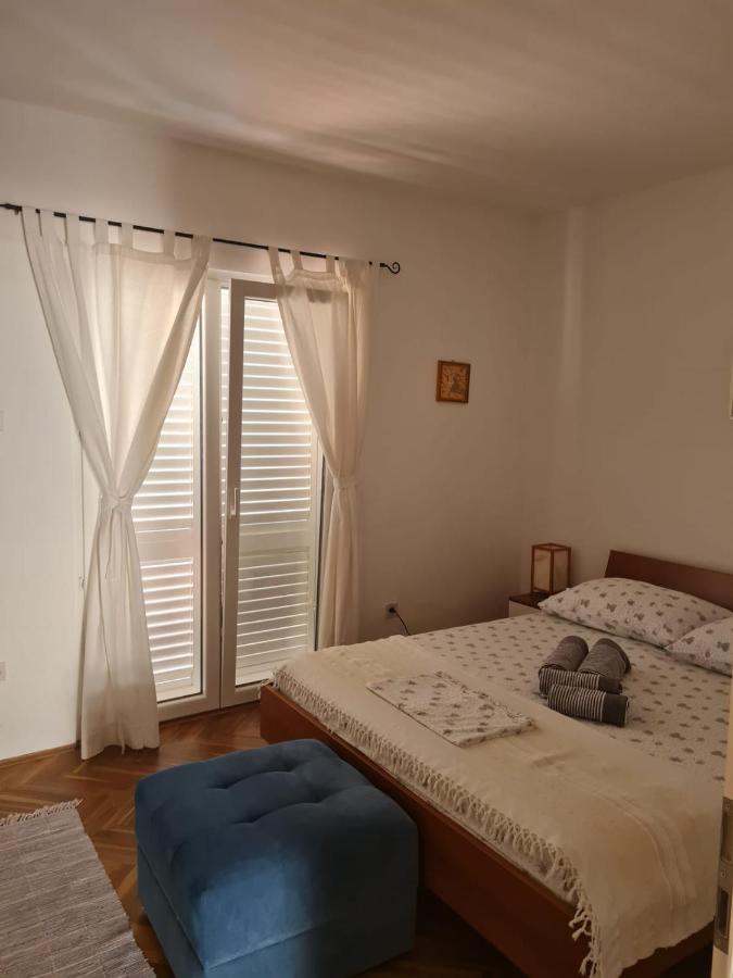 Apartman Martic Klek Exteriör bild